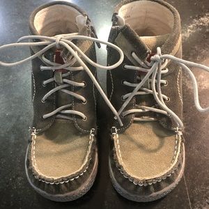 Boys Livie and Luca boots